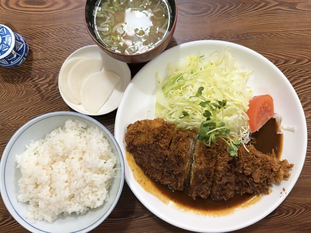 かつしげ:ロースカツ定食