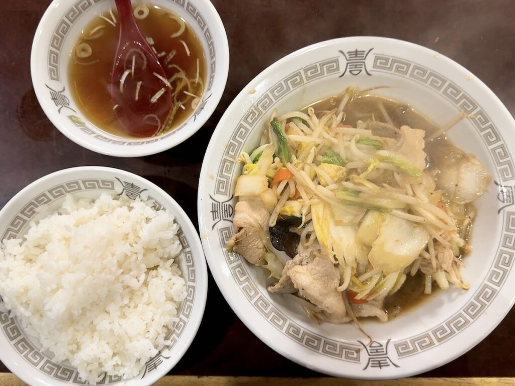 銀座亭:肉野菜炒め定食