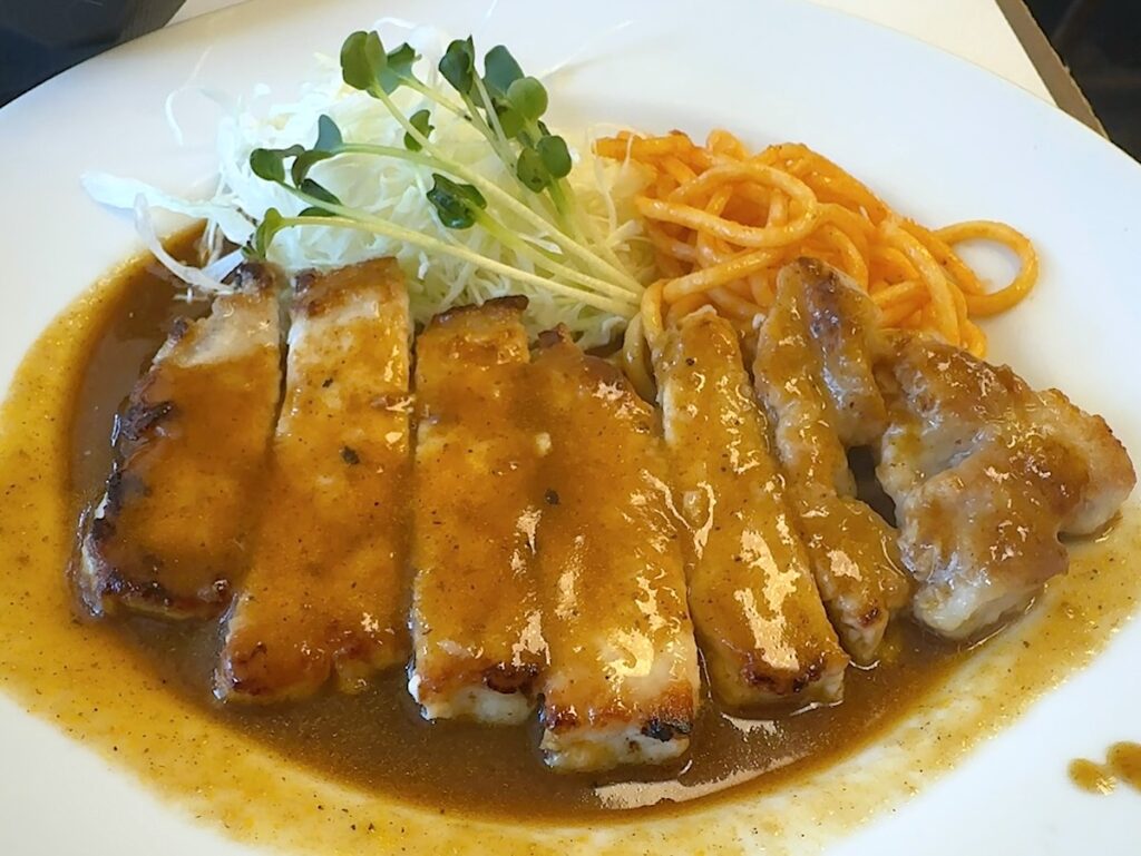 レストラン早川:ポークソテー定食2