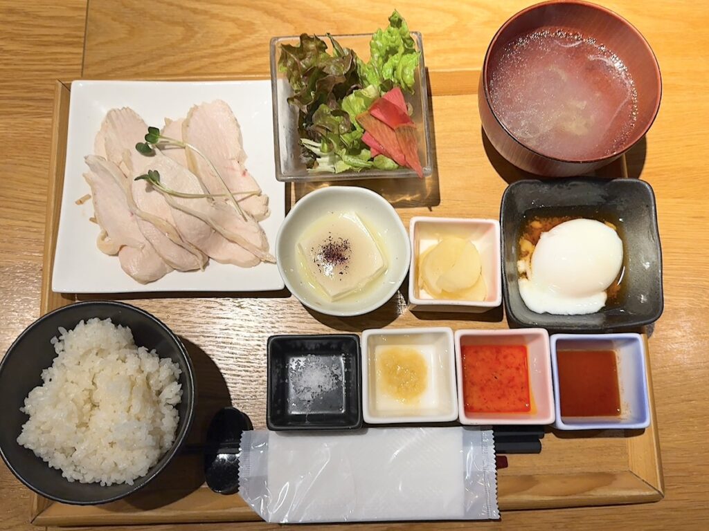 小料理はなれ:チキンライス1