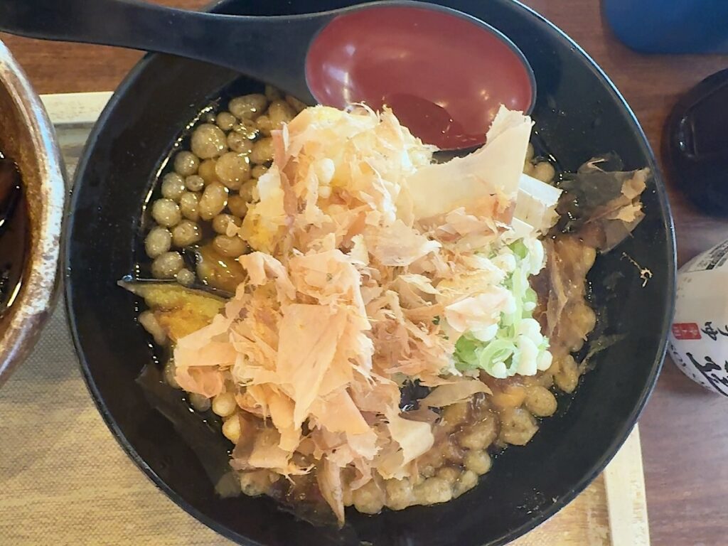マヅメ:鮪りゅうきゅうと揚げ出汁豆腐3
