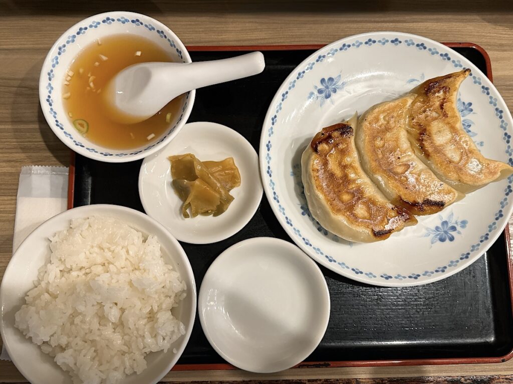 開楽：餃子定食1