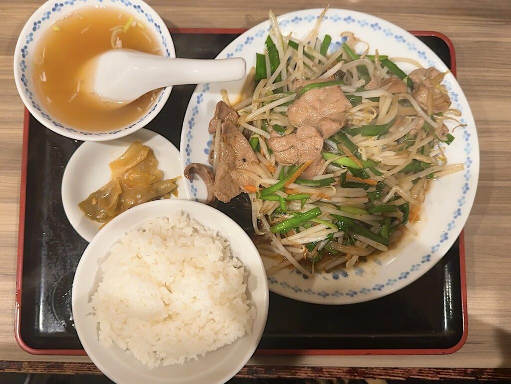 開楽：レバニラ定食1