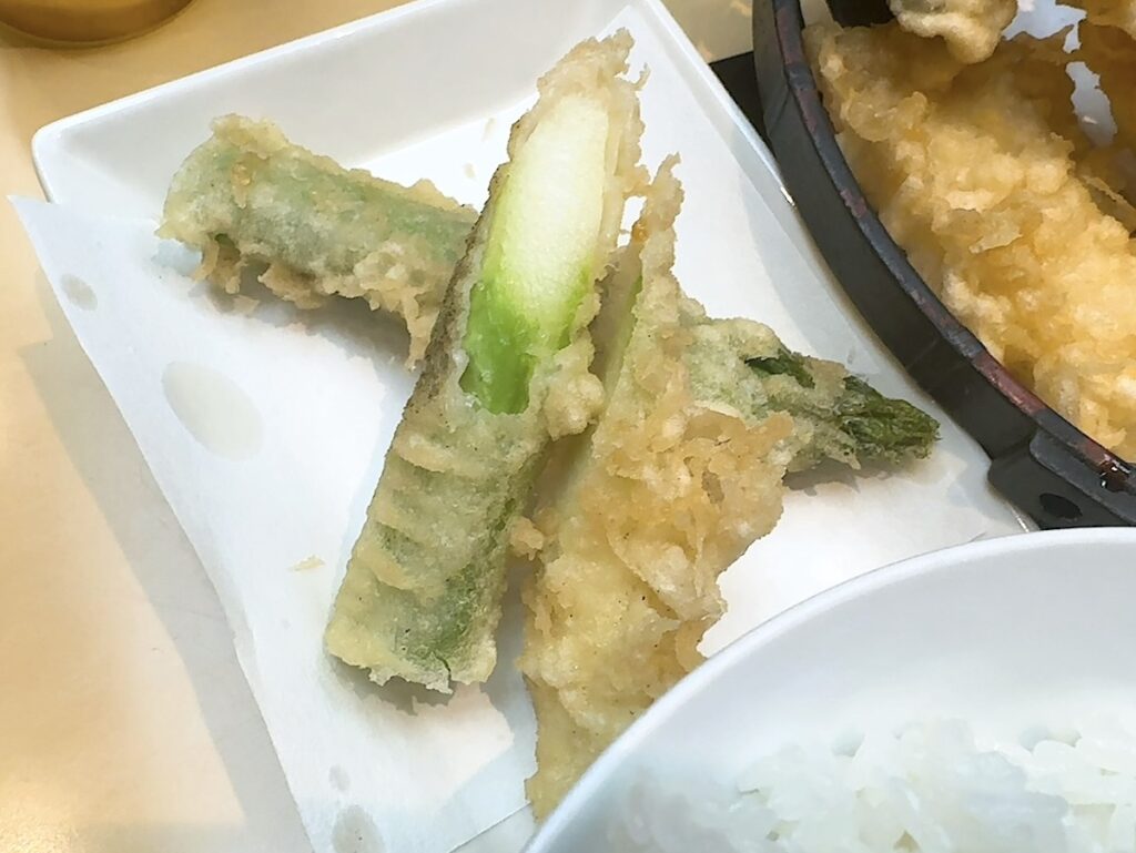 天ぷら天成：アスパラ天