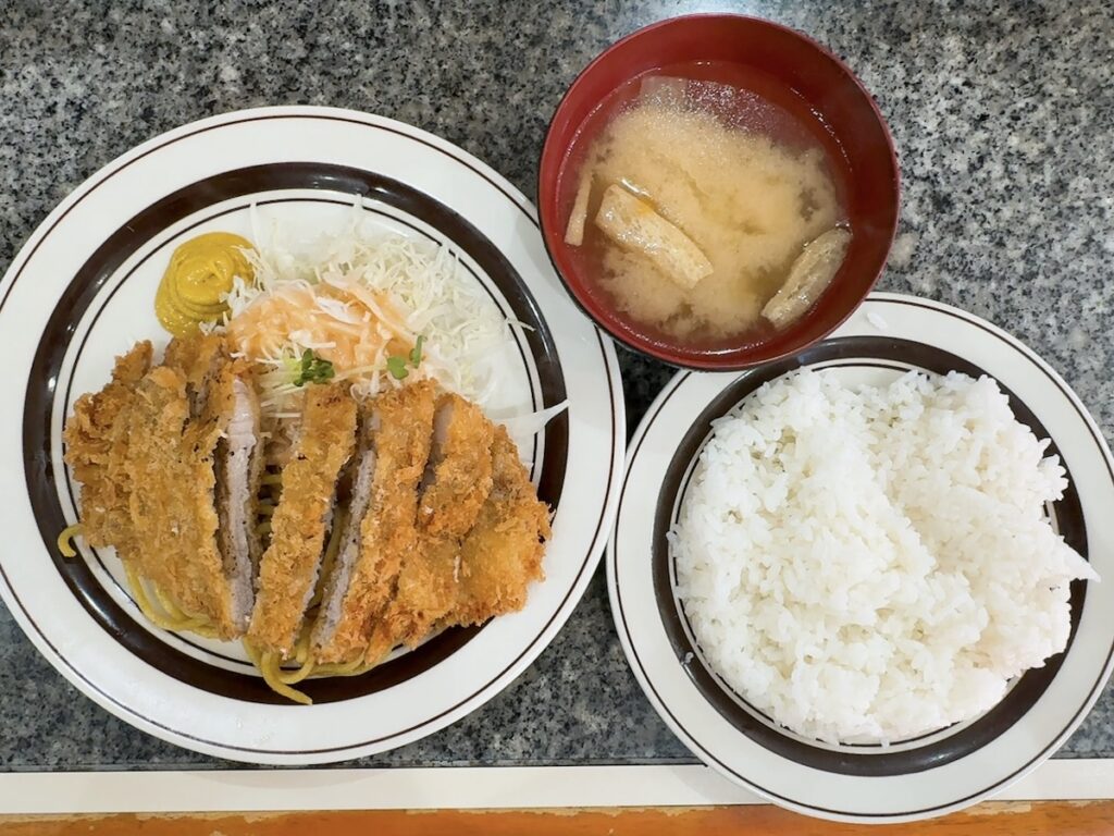 洋庖丁：とんかつ定食