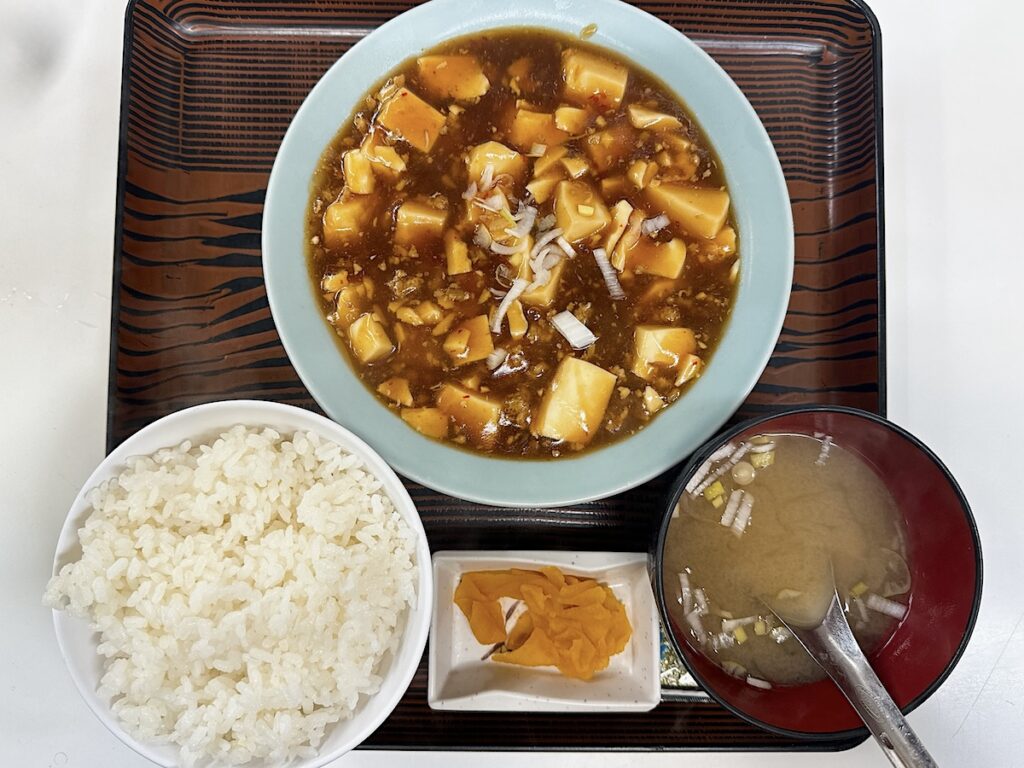 兆楽（道玄坂）：朝の麻婆豆腐定食