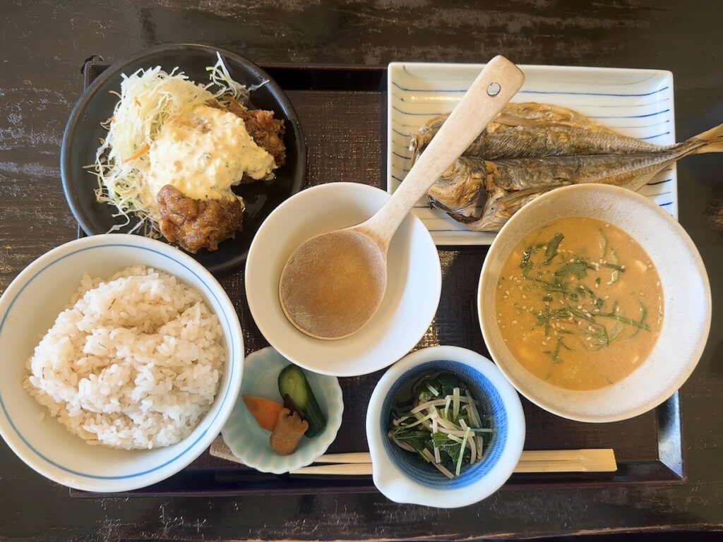 魚山亭：冷や汁定食