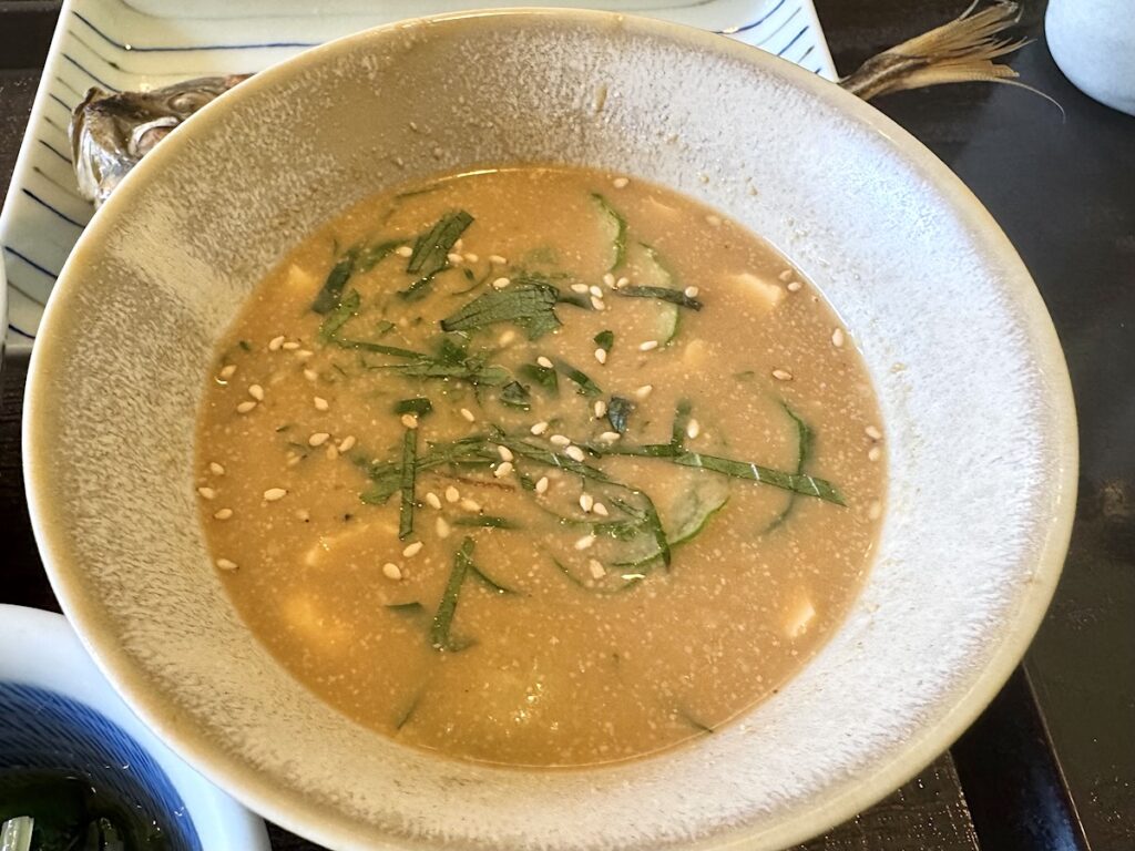 魚山亭：冷や汁定食2