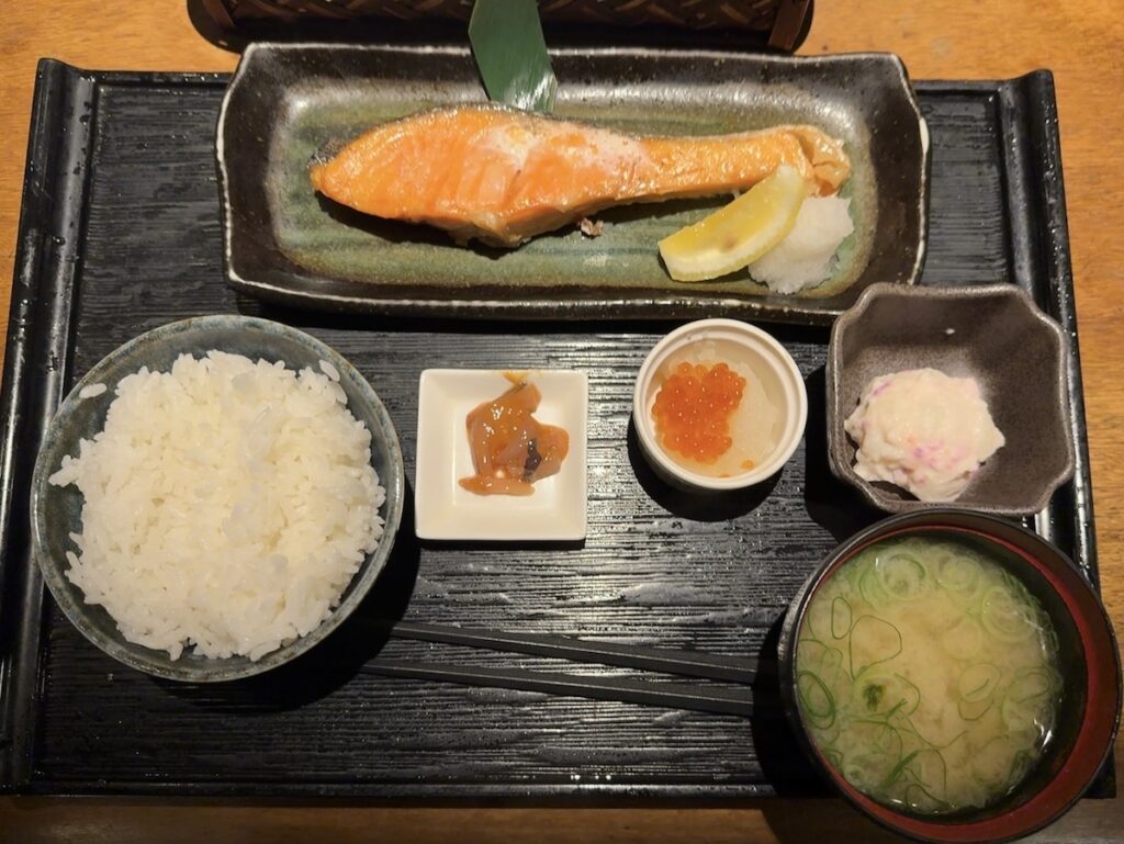 漁：銀鮭塩焼き定食