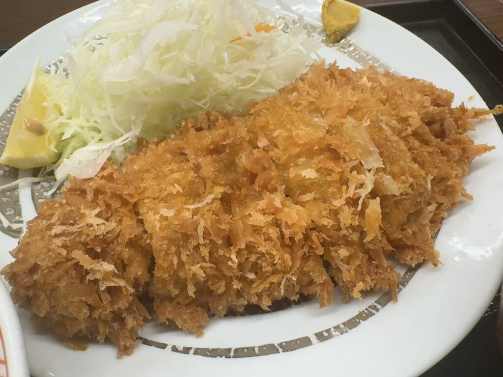和来:チキンカツ定食2