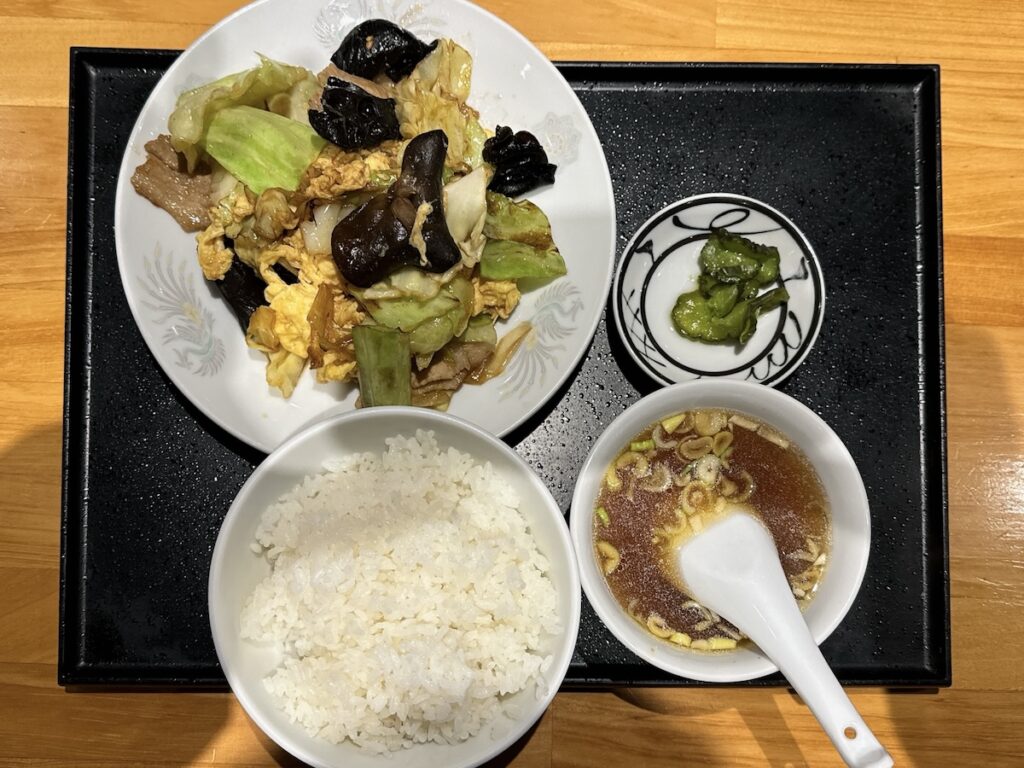 石の家：ムースーロ定食